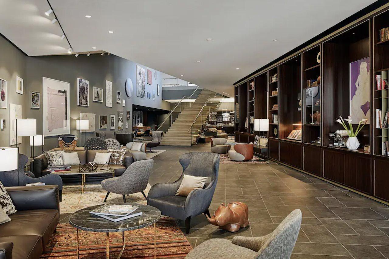 Andaz Vienna Am Belvedere, By Hyatt Exteriör bild The interior of the lounge
